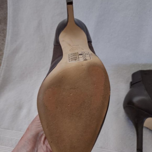 Michael Kors Brown High Heel Jet Set 6 Boots Size 8 1/2 M - Picture 7 of 12